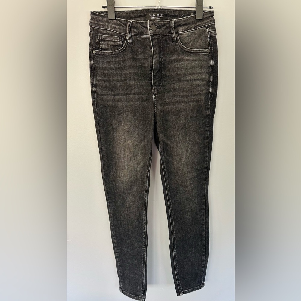 Judy Blue “Washed” Black Skinny Jeans Size 7